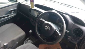 TOYOTA –  VITZ full