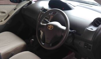 TOYOTA –  VITZ full