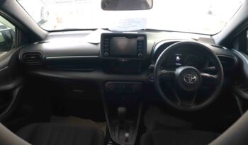 TOYOTA –  YARIS full