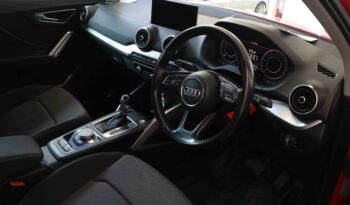 AUDI –  Q-2 full