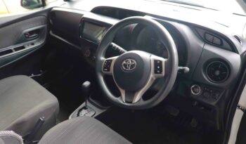 TOYOTA –  VITZ full