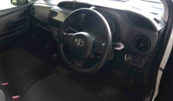TOYOTA –  VITZ full